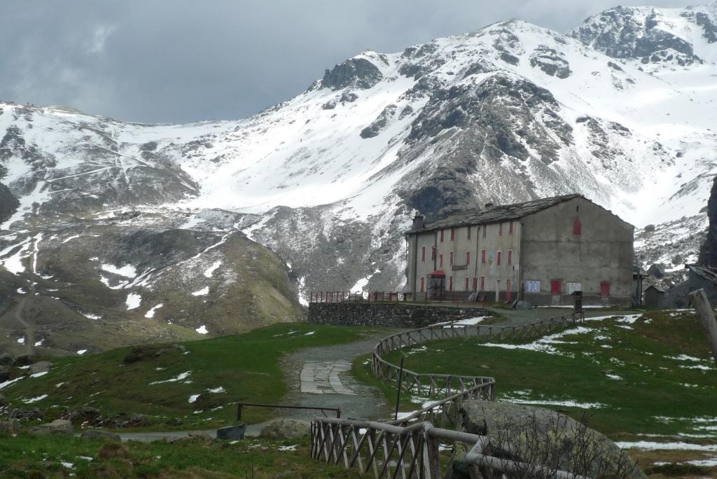Albergo Sud America Paesana Exteriör bild